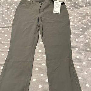 Lululemon Stylish Green Women's Pants